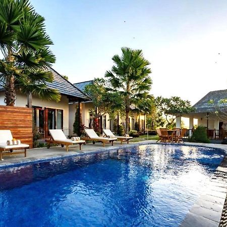 Wk Gamat Garden Hotel Toyapakeh Bagian luar foto