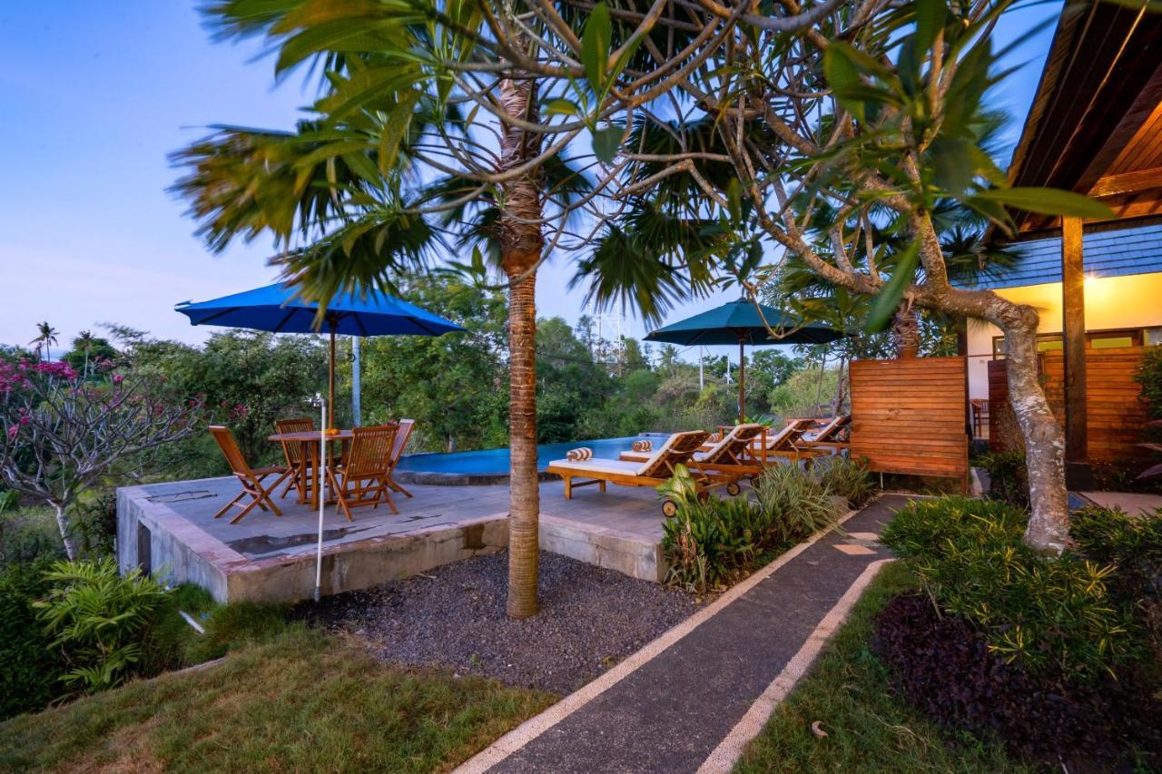 Wk Gamat Garden Hotel Toyapakeh Bagian luar foto
